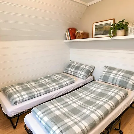 Ferienhaus 8 Person In Maloy-by Traum