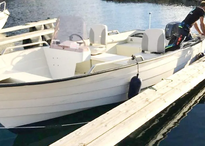 8 Person In Maloy-by Traum Casa vacanze